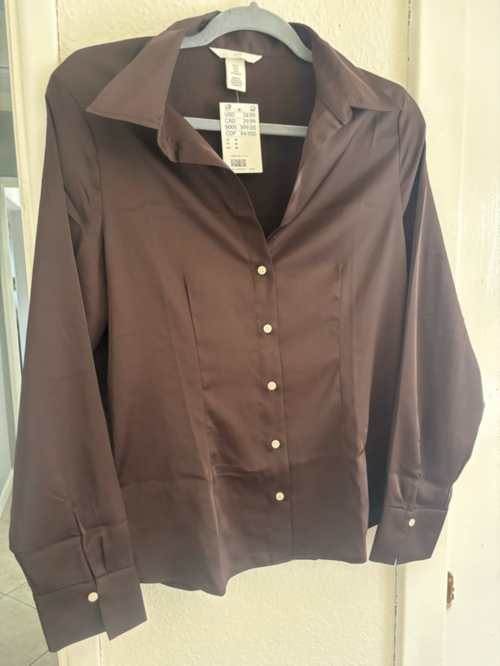 H&M Women's Brown Satin Button-Down Shirt